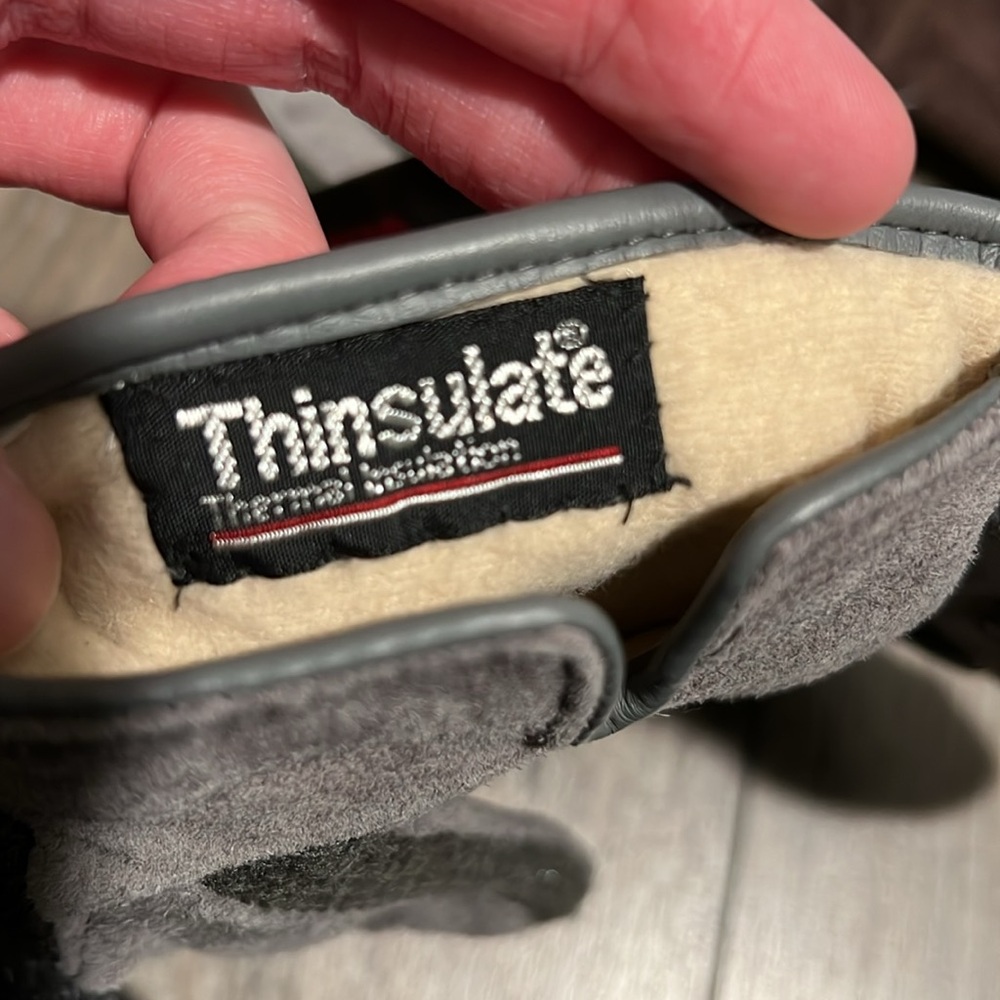NWT 3m Thinsulate size medium grey gloves - Picture 8 of 8